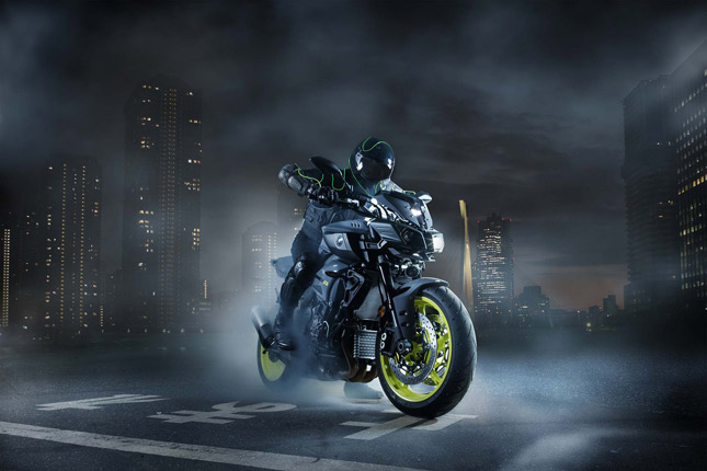 Meet The Naked Yamaha R The Yamaha Mt Bikesmedia News