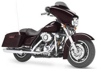 Harley Davidson Street Glide Price, Images, Colours, Mileage